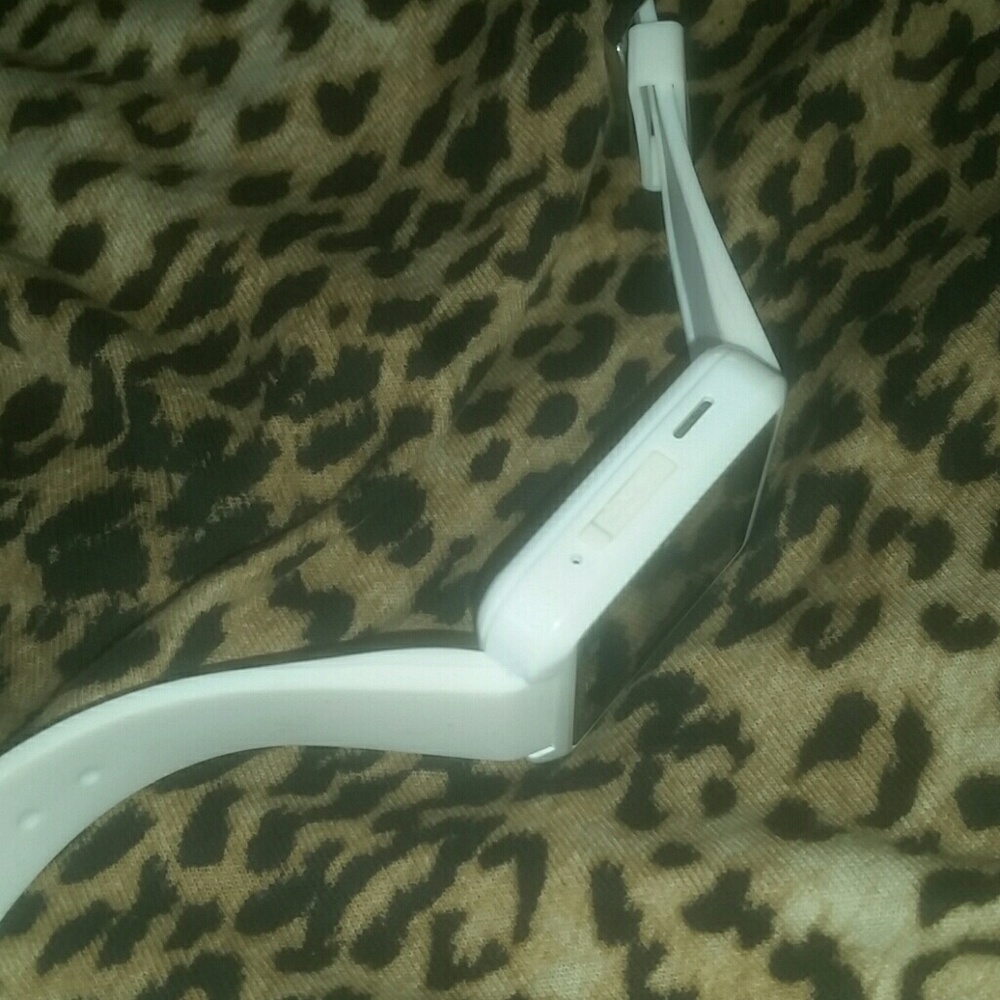 SMART WATCH - Picture 3 of 3
